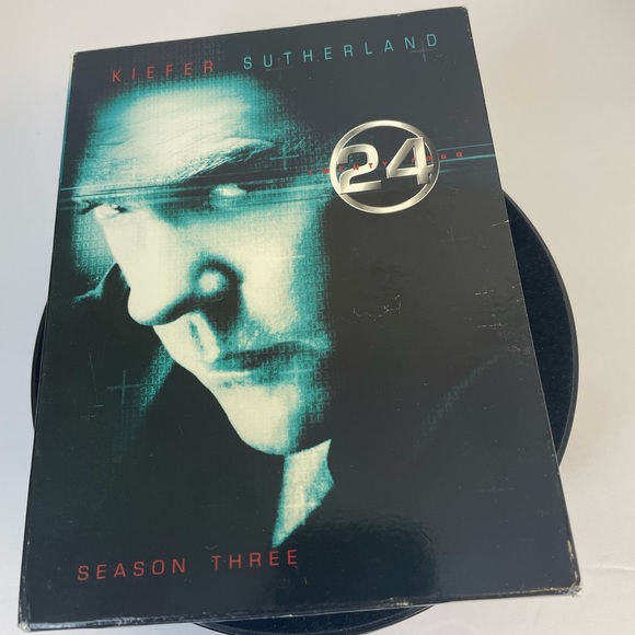 24 Complete Third Season DVD set - Picture 1 of 6